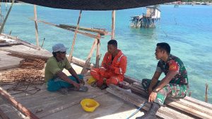 Kunjungi Desa Tebang, Serda Yusri Satria Lakukan Kegiatan Rutin