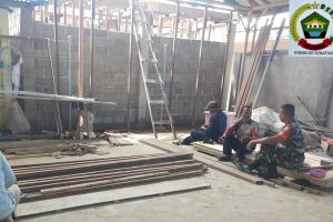 Laksanakan Perintah Atasan, Koptu Isnaeni Komsos di Desa Matak