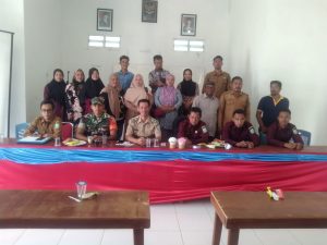 Desa Piabung Gelar Musdes, Serda Yusri Ikut Hadir