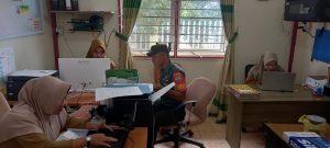 Serda Yusri Satria Jalankan Komsos Bersama Perangkat Desa Tebang