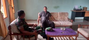 Komsos Rutin, Serda Yusri Berkunjung di Kediaman Warga Binaannya
