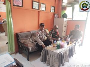 Pererat Silaturahmi, Sertu Saiful Bahri Anjangsana ke SDN 002 Desa Bayat