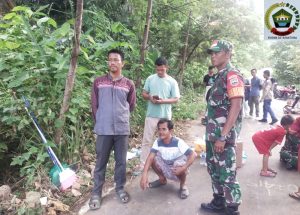 Babinsa Hadir Jadi Penyejuk Hati: Sertu Saiful Bahri Bangun Kedekatan Emosional di Desa Mubur