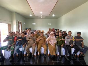 Babinsa Serda Yusri Satria Hadiri Rembuk Stunting di Desa Tebang, Wujud Sinergi Penanganan Stunting di Palmatak