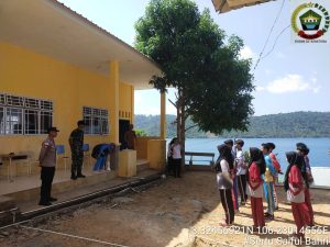 Sertu Saiful Bahri Latih PBB Dasar dan Seleksi Pra Paskibra di SMA N 2 Palmatak: Bangun Disiplin dan Nasionalisme Siswa