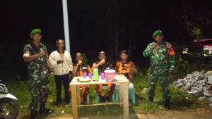 Babinsa Koramil 07 Palmatak Patroli Malam Bersama Ormas dan Linmas di Desa Payamaram